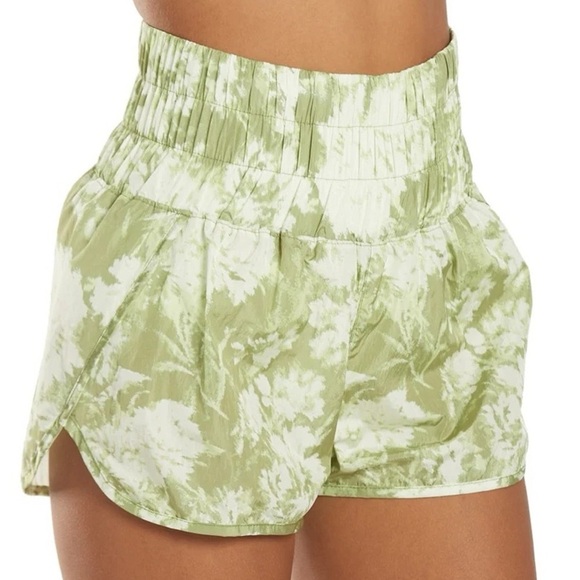 NWT Free People FP Movement The Way Home Shorts Green Tie Dye S High Waist - Picture 1 of 11
